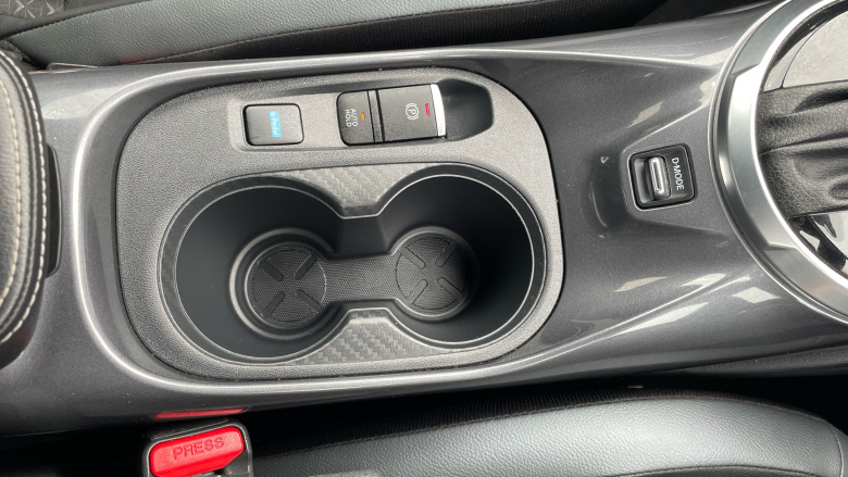 Nissan Juke 1.6 Hybrid N-Connecta 5dr Auto Hybrid Hatchback